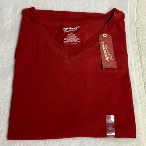 Arizona Jean Co V-neck T-shirt